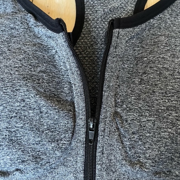 Climawear Zip Front Sports Bra Nwot - Picture 3 of 4